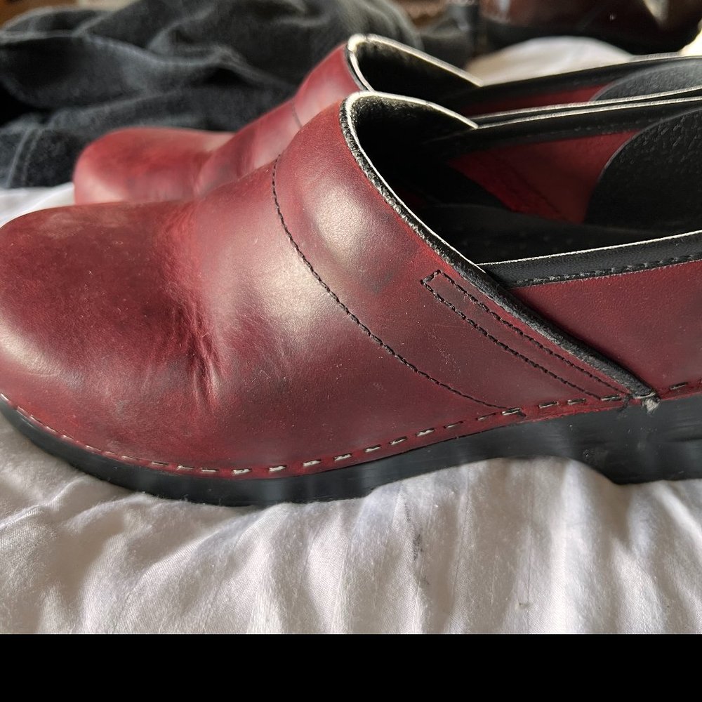 Dansko Professional Leather Clogs - Red - Size 42… - image 2